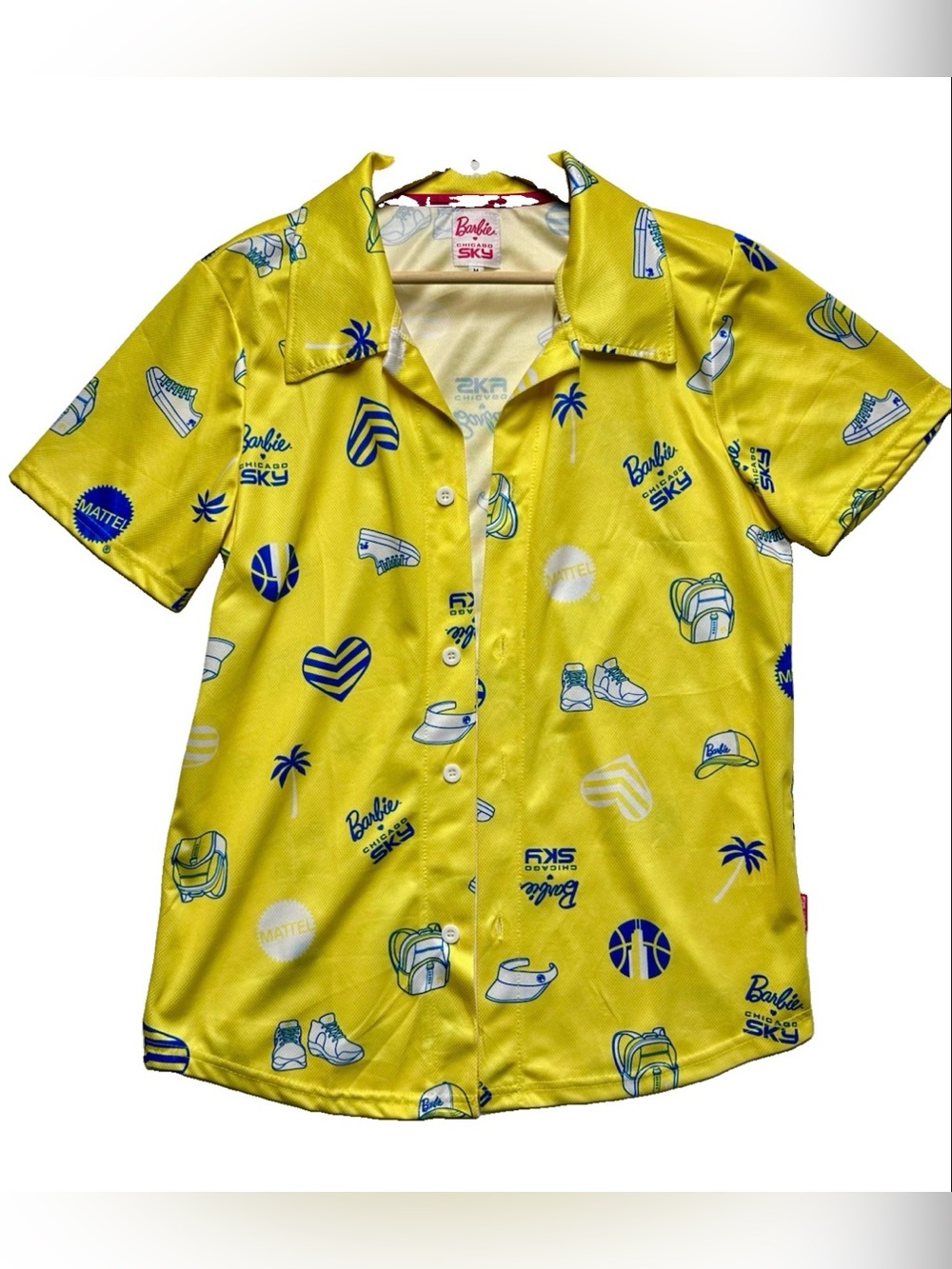 Barbie x Chicago Sky BDA Sports Women’s Medium Yellow Button Down Shirt